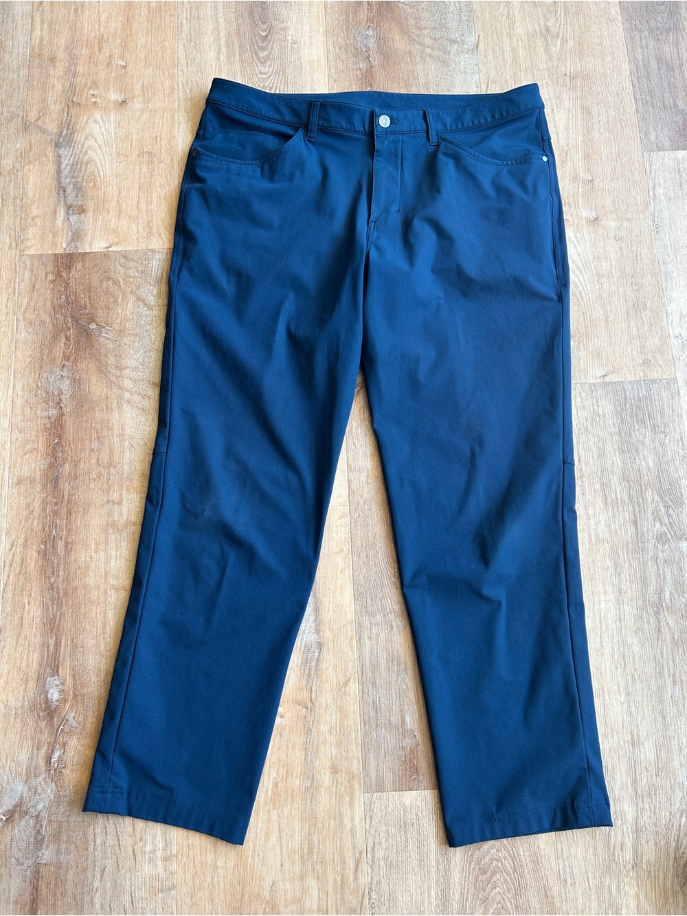 lululemon athletica Men's Navy Straight-Leg Pants 36x38